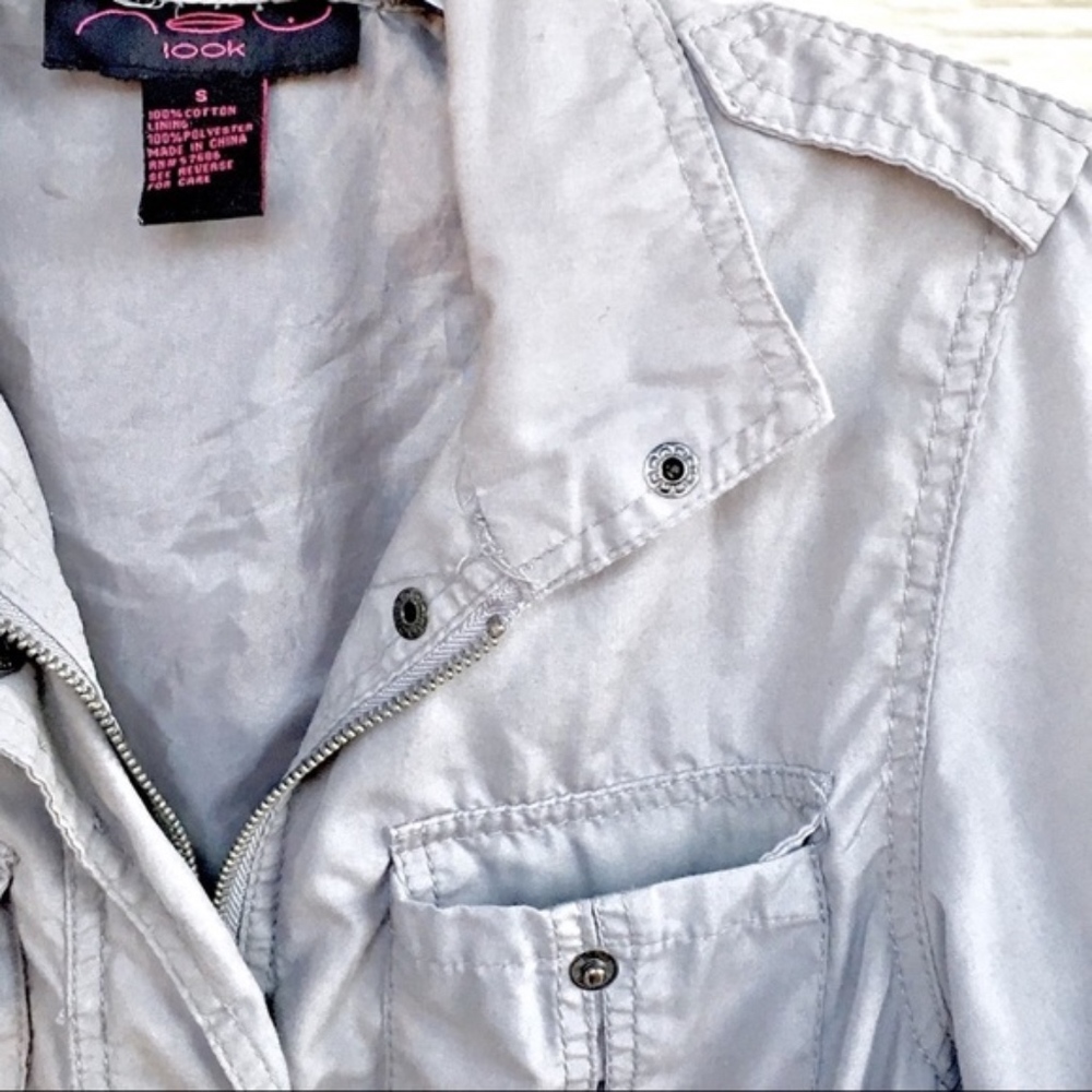 NEW LOOK LIGHT TRENCH JACKET - Picture 3 of 8